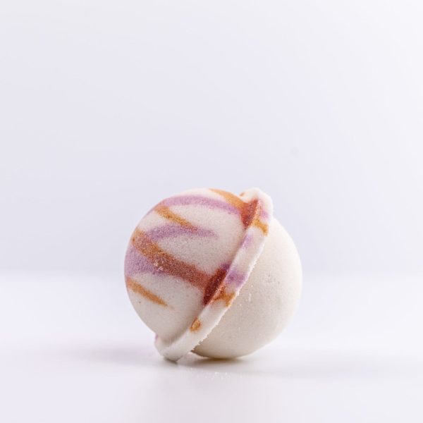 all-hail-the-queen-bath-bomb-buff-city-soap-4