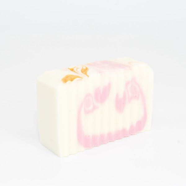 all-hail-the-queen-shea-butter-soap-buff-city-soap-3
